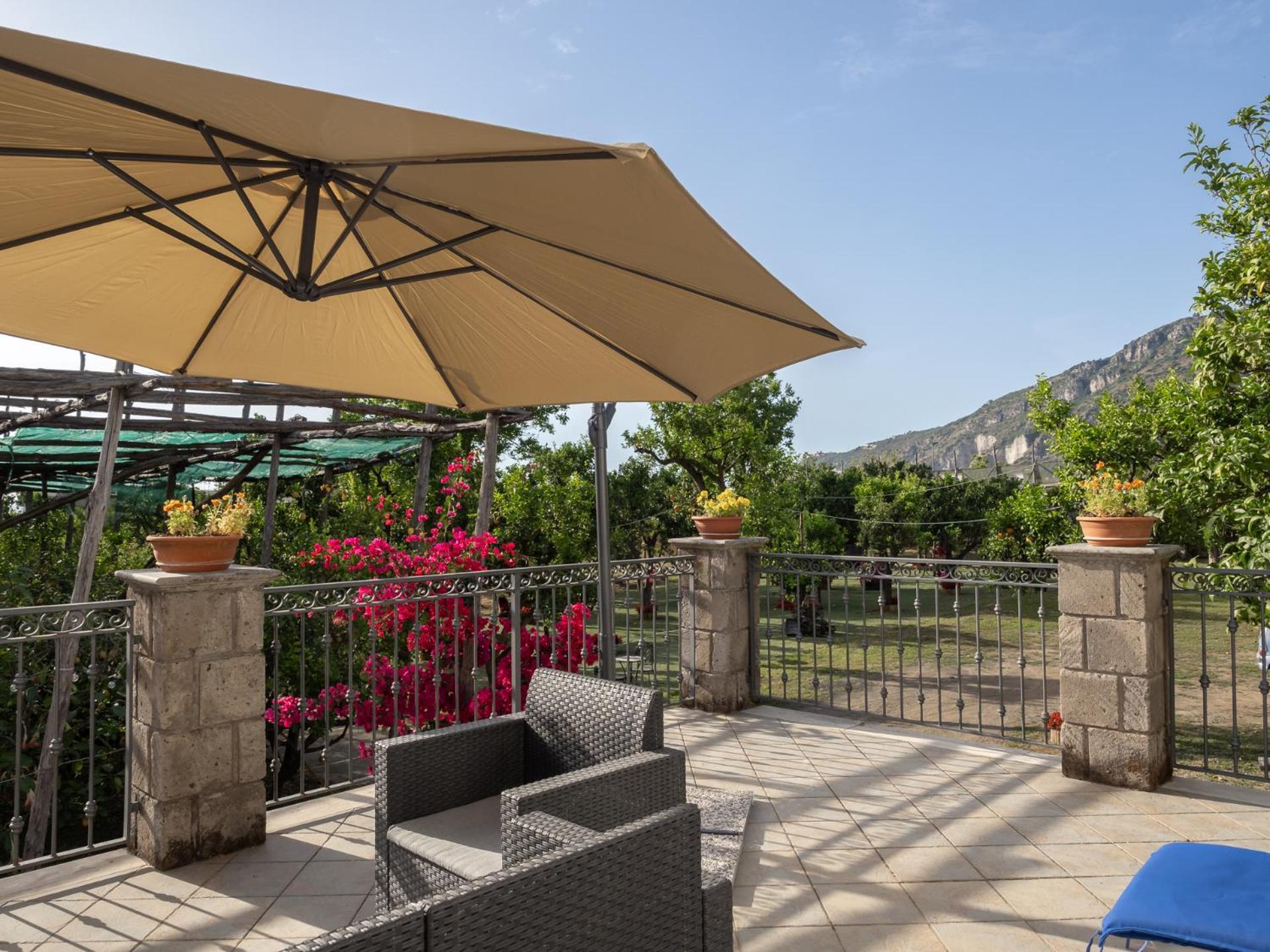 Giardino Di Nonno Lucio - Surrounded By Lemon Tree Villa Piano di Sorrento Luaran gambar